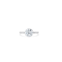 Circular Radiance- Captivating Round Diamond Ring