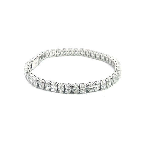 Oval Elegance - Lab Grown Diamond Bracelet with Central Elegance